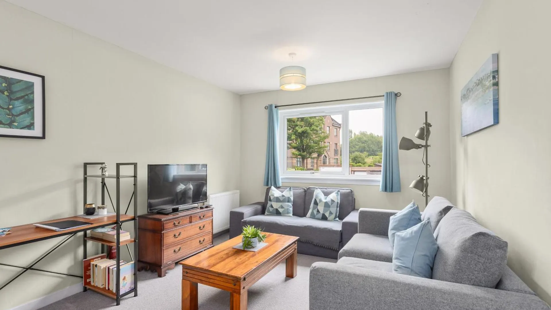Modern Flat Near Murrayfield Stadium, Sleeps 4 Edimburgo